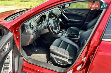 Седан Mazda 6 2013 в 