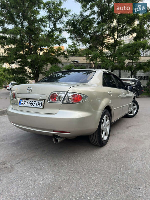 Седан Mazda 6 2002 в Киеве