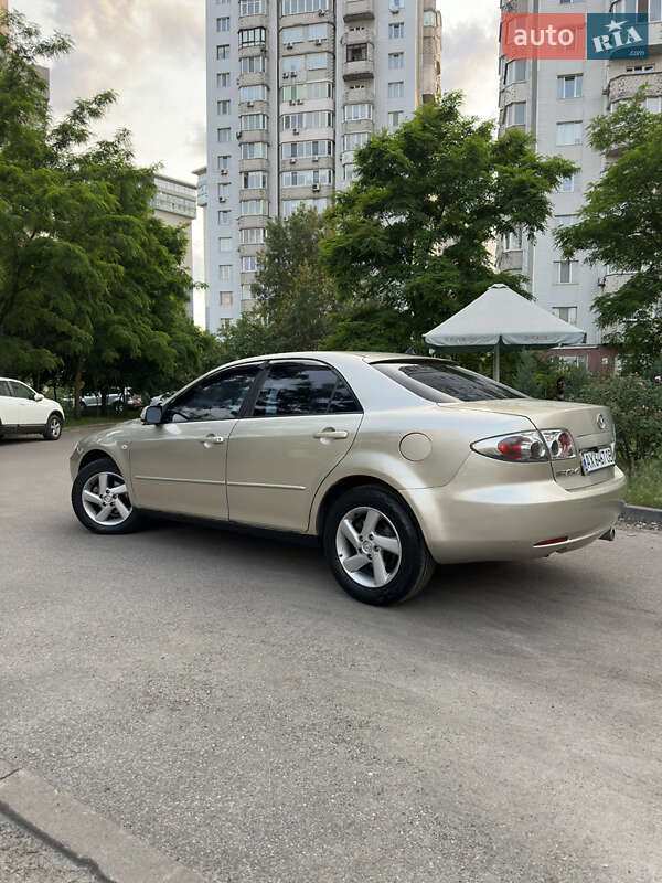 Седан Mazda 6 2002 в Киеве