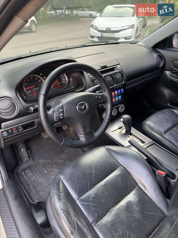 Седан Mazda 6 2002 в Киеве
