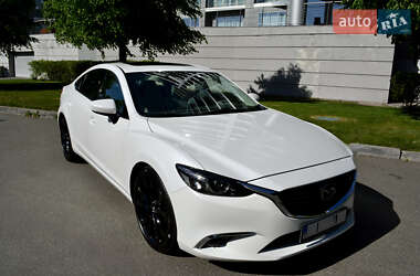 Седан Mazda 6 2016 в Киеве