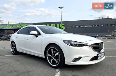 Седан Mazda 6 2016 в Киеве