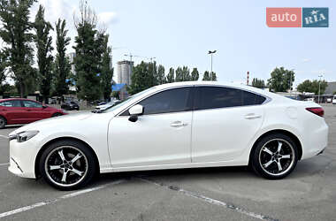 Седан Mazda 6 2016 в 
