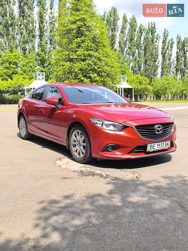 Седан Mazda 6 2014 в Южноукраинске