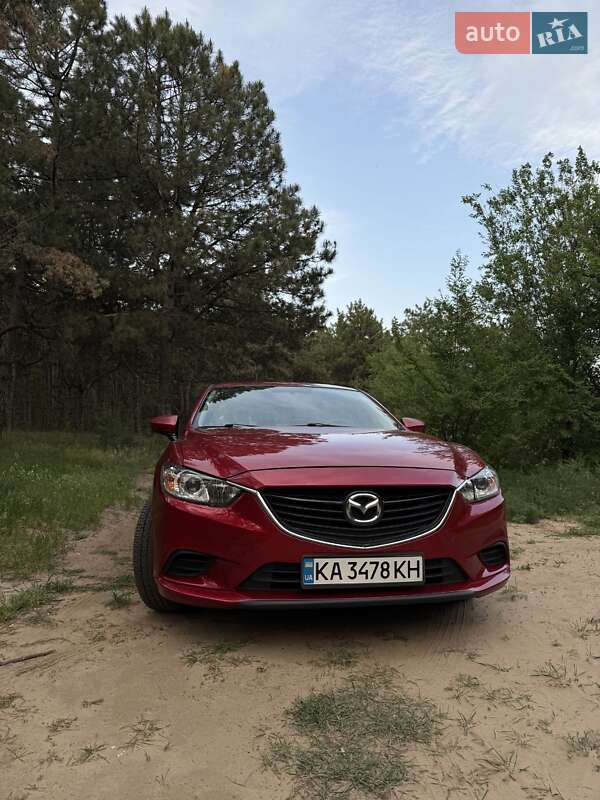 Седан Mazda 6 2015 в Запоріжжі