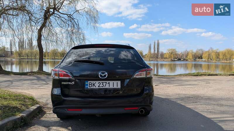 Універсал Mazda 6 2011 в Рівному