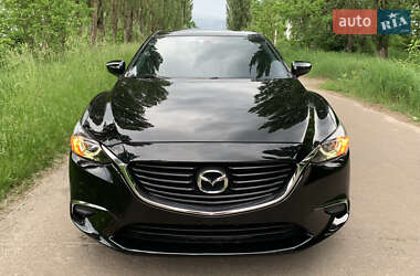 Седан Mazda 6 2016 в 
