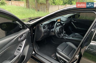 Седан Mazda 6 2016 в 