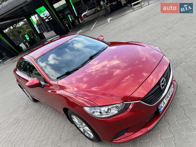 Седан Mazda 6 2014 в Киеве