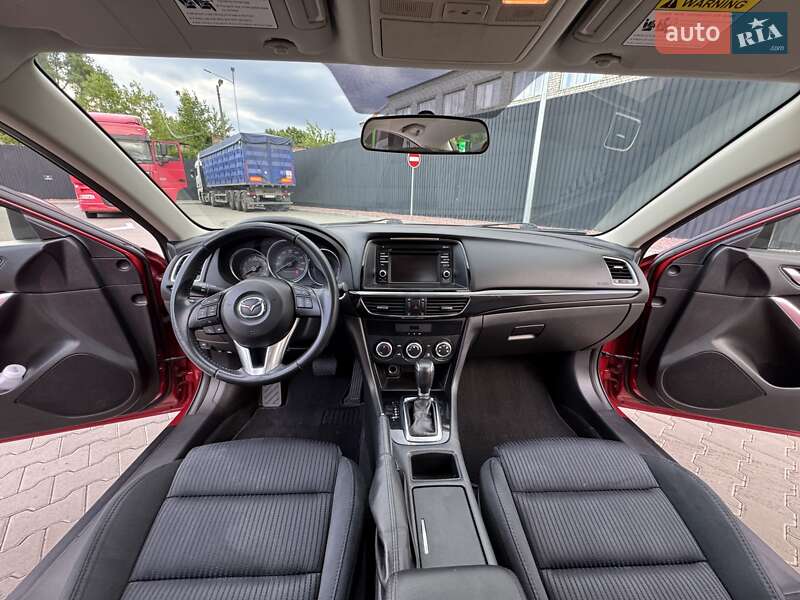 Седан Mazda 6 2014 в Киеве