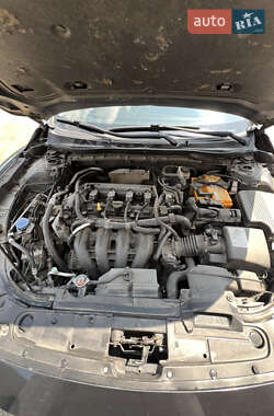 Седан Mazda 6 2013 в 