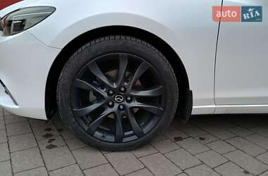 Седан Mazda 6 2014 в 
