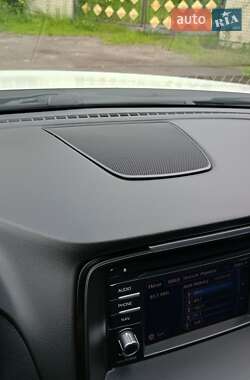 Седан Mazda 6 2014 в 