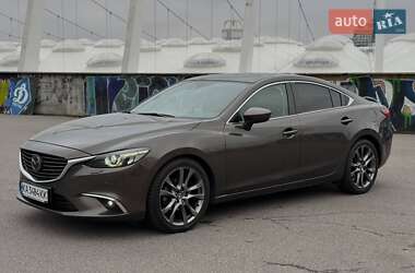Седан Mazda 6 2015 в 