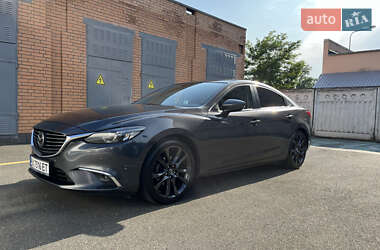 Седан Mazda 6 2015 в Киеве