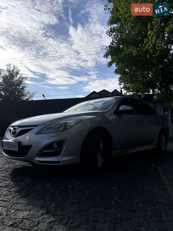 Седан Mazda 6 2011 в Киеве