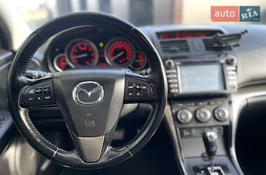 Седан Mazda 6 2011 в 