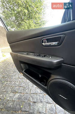 Седан Mazda 6 2011 в 