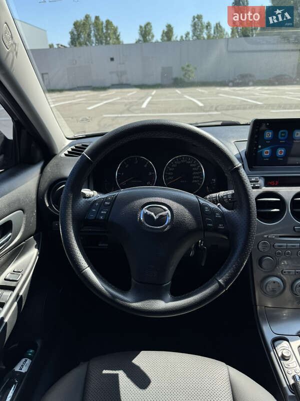 Лифтбек Mazda 6 2002 в Полтаве