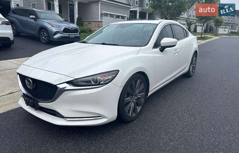Седан Mazda 6 2018 в Луцке