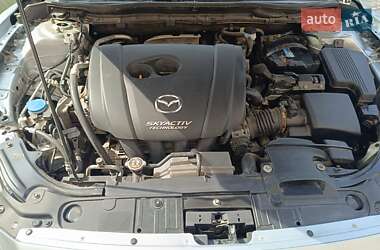 Седан Mazda 6 2015 в 