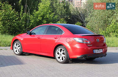 Седан Mazda 6 2011 в 