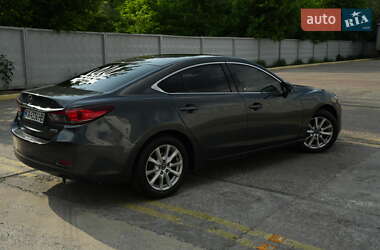 Седан Mazda 6 2014 в 