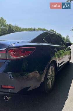 Седан Mazda 6 2014 в 