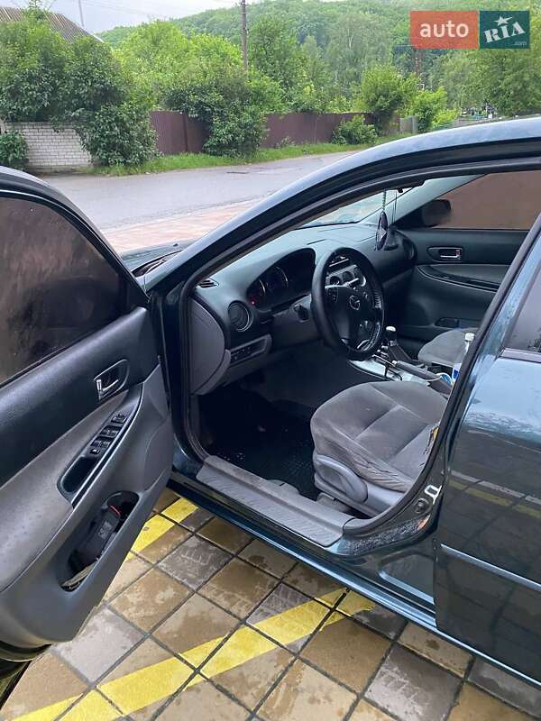 Седан Mazda 6 2005 в Обухове