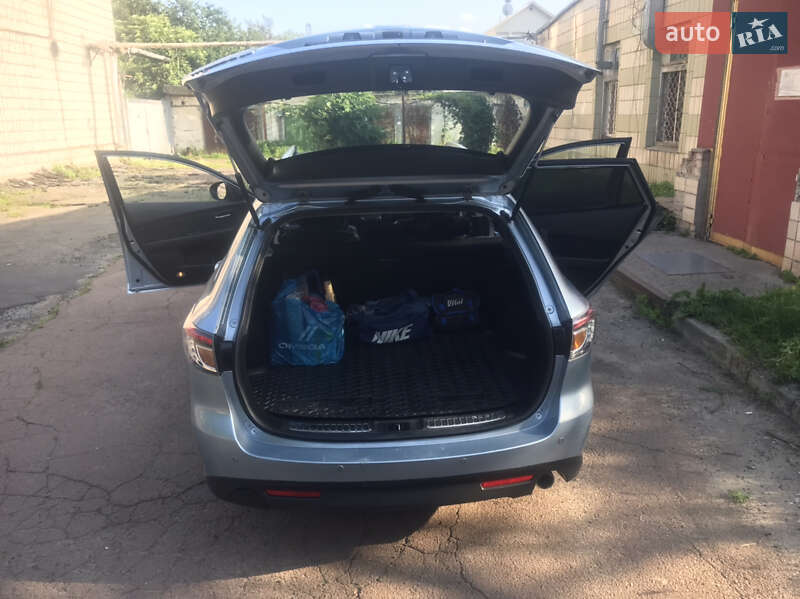 Универсал Mazda 6 2010 в Киеве