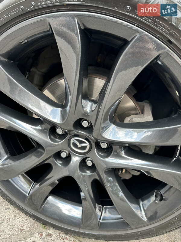 Седан Mazda 6 2017 в Днепре