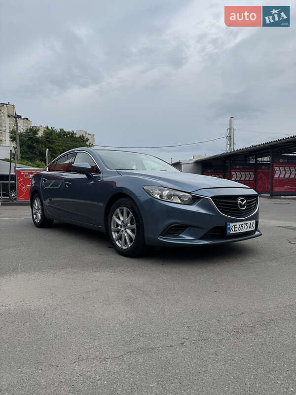 Седан Mazda 6 2014 в Киеве