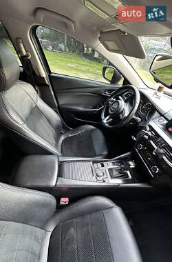 Седан Mazda 6 2016 в 
