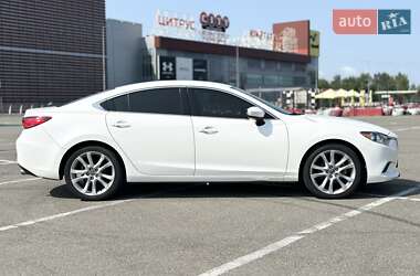 Седан Mazda 6 2015 в 