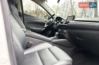 Седан Mazda 6 2015 в 