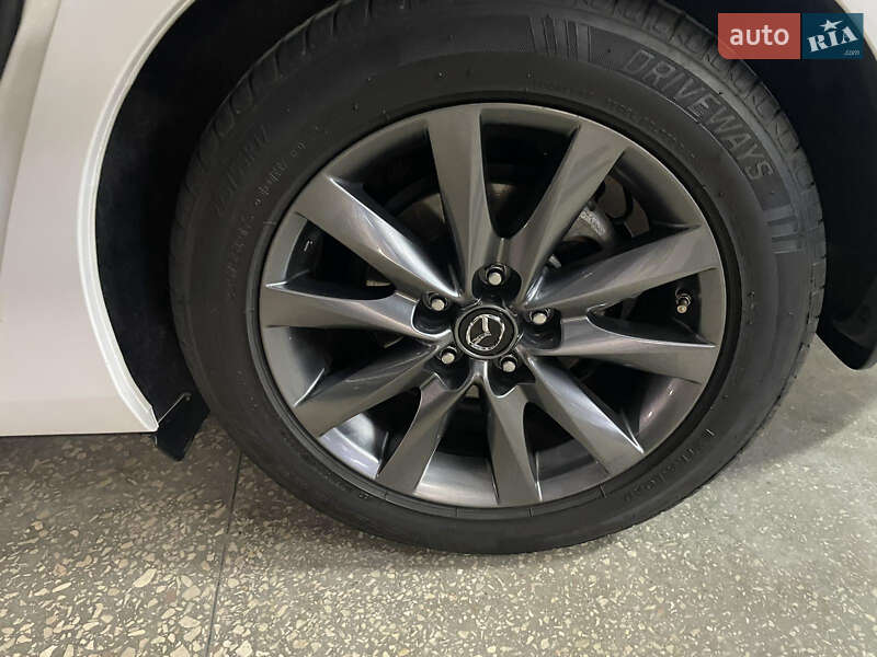 Седан Mazda 6 2018 в Виннице