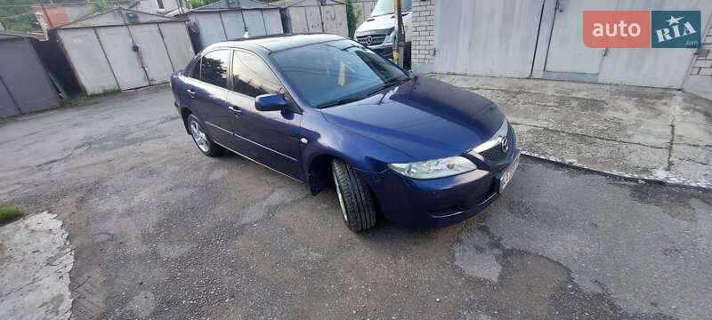 Лифтбек Mazda 6 2002 в Киеве