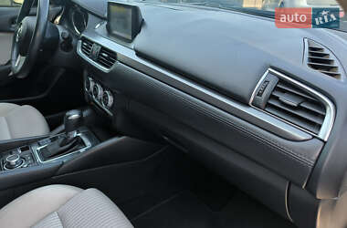 Седан Mazda 6 2016 в 