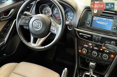 Седан Mazda 6 2013 в 