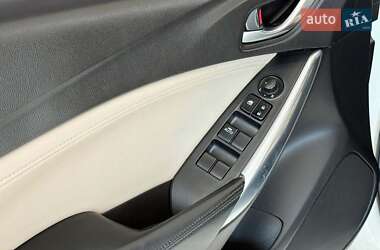 Седан Mazda 6 2013 в 
