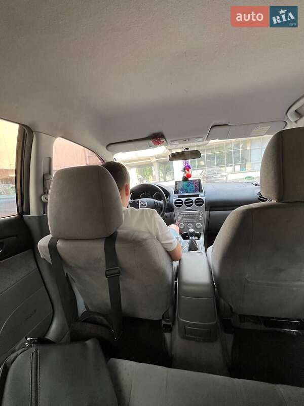 Седан Mazda 6 2004 в Львове