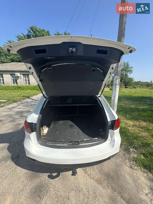 Універсал Mazda 6 2014 в Царичанці