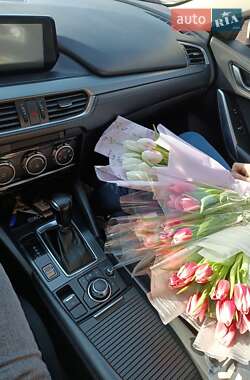 Седан Mazda 6 2015 в 