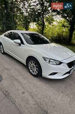 Седан Mazda 6 2014 в 