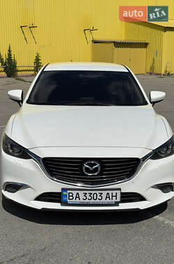 Седан Mazda 6 2015 в 