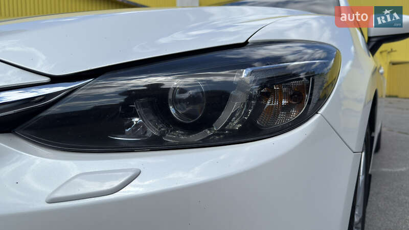 Седан Mazda 6 2015 в Кропивницком