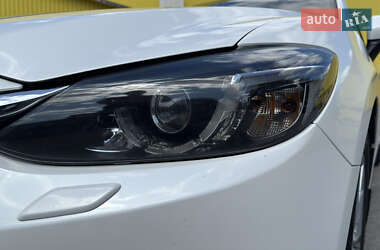 Седан Mazda 6 2015 в 