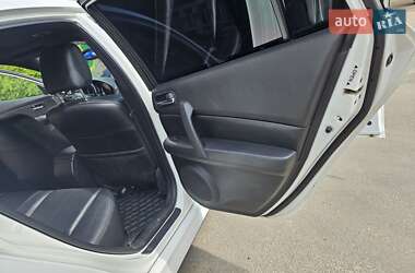 Седан Mazda 6 2010 в 