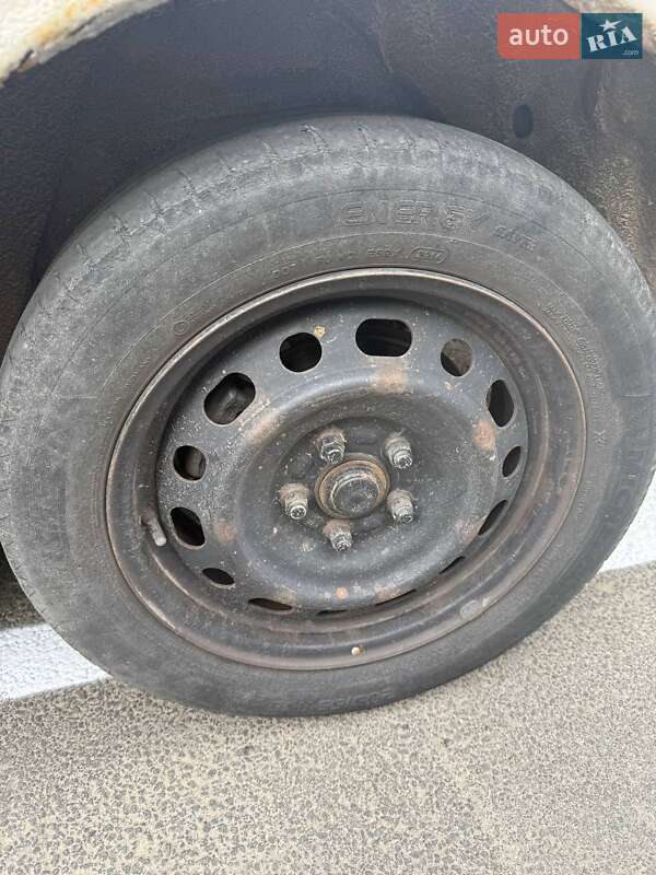 Лифтбек Mazda 6 2005 в Днепре