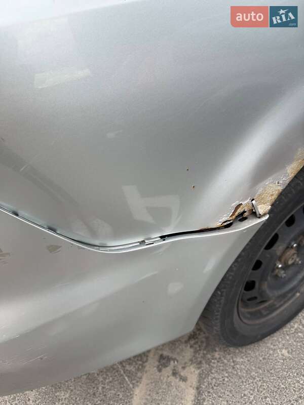 Лифтбек Mazda 6 2005 в Днепре